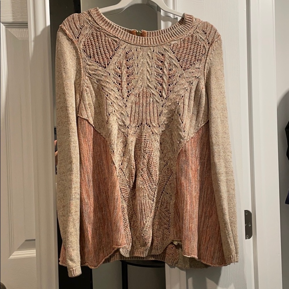ANTHROPOLOGIE SWEATER